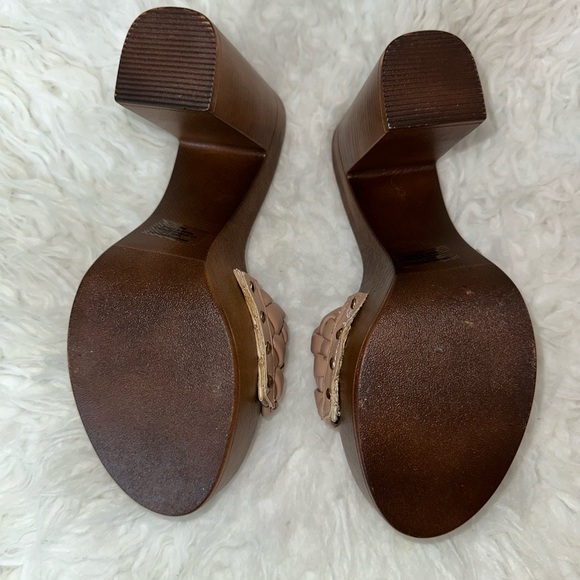 Steve Madden Platform Heel • Size 7.5 - Picture 4 of 4